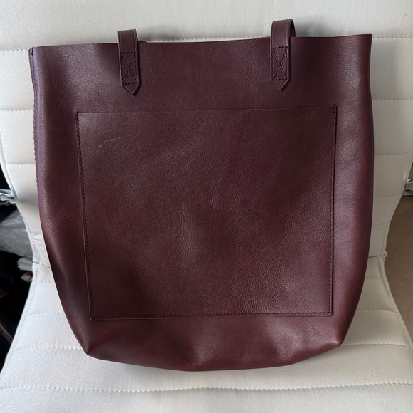 Madewell Medium Dark Cabernet Leather Tote - Picture 2 of 5